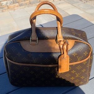 Louis Vuitton deauville